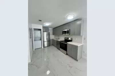 1860 NW 19th St #102, Miami, FL 33125 - Photo 4