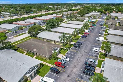 6907 SW 7th St, Margate, FL 33068 - Photo 40