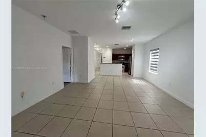 2410 NE 4th St #2410, Homestead, FL 33033 - Photo 10