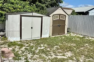 13237 SW 257th Terrace, Homestead, FL 33032 - Photo 20