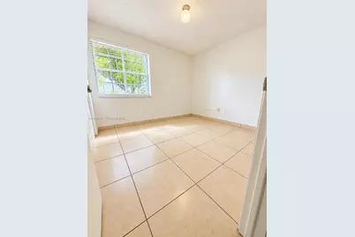 13237 SW 257th Ter, Homestead, FL 33032 - Photo 6