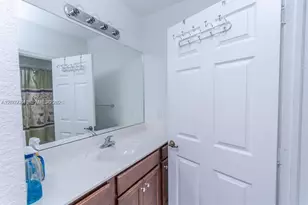 8922 SW 18th St, Miramar, FL 33025 - Photo 12
