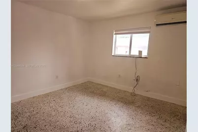 1736 SW 3rd St #1, Miami, FL 33135 - Photo 4