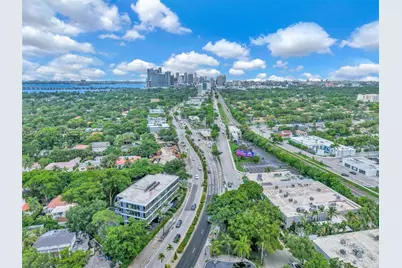 5555 Biscayne Blvd, Miami, FL 33137 - Photo 10