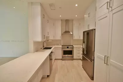 55 Ocean Lane Dr #4031, Key Biscayne, FL 33149 - Photo 8