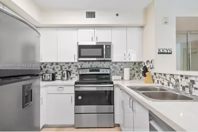19999 E Country Club Dr #1206, Aventura, FL 33180 - Photo 12