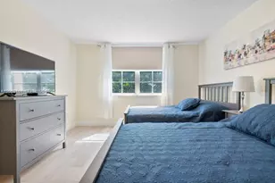19999 E Country Club Dr, Aventura, FL 33180 - Photo 16