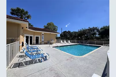 9909 Westwood Dr #16-1, Tamarac, FL 33321 - Photo 2