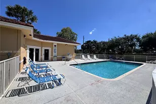 9909 Westwood Dr, Tamarac, FL 33321 - Photo 2