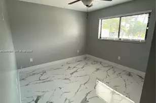 547 E 15th St, Hialeah, FL 33010 - Photo 10