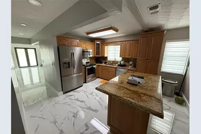 547 E 15th St #A, Hialeah, FL 33010 - Photo 12