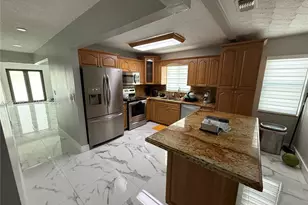 547 E 15th St, Hialeah, FL 33010 - Photo 12