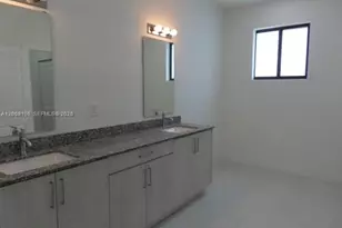 22735 SW 130th Ave, Miami, FL 33170 - Photo 14