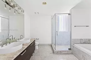 244 Biscayne Blvd, Miami, FL 33132 - Photo 20