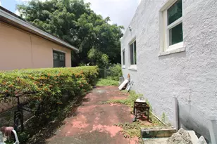 7010 NW 6th Ave, Miami, FL 33150 - Photo 4