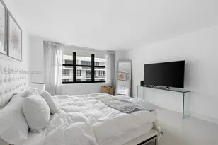 9801 Collins Ave, Bal Harbour, FL 33154 - Photo 12