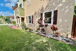 607 NE 35th Ave, Homestead, FL 33033 - Photo 4