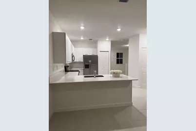 12613 NW 23rd Pl, Miami, FL 33167 - Photo 2