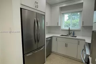 17320 NW 80th Ave, Hialeah, FL 33015 - Photo 40