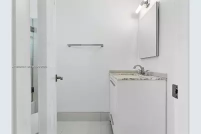 17320 NW 80th Ave, Hialeah, FL 33015 - Photo 26