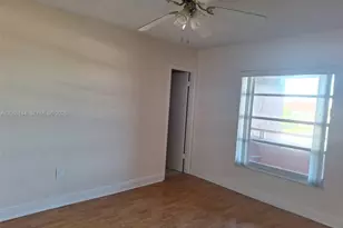17600 NW 68th Ave, Hialeah, FL 33015 - Photo 8