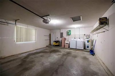 15821 Huntridge Rd, Davie, FL 33331 - Photo 36