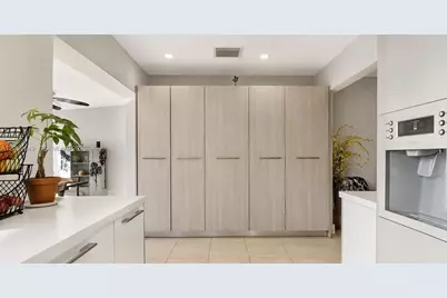 2842 Jackson St, Hollywood, FL 33020 - Photo 4