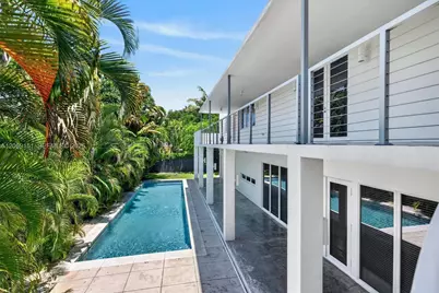 745 SW 22nd Rd, Miami, FL 33129 - Photo 18