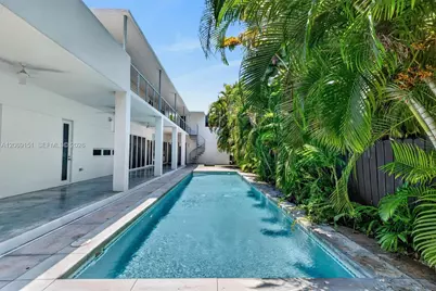 745 SW 22nd Rd, Miami, FL 33129 - Photo 10