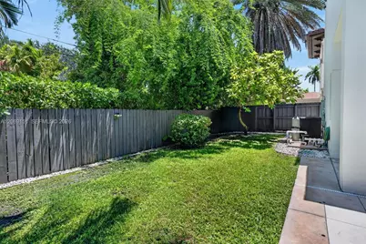 745 SW 22nd Rd, Miami, FL 33129 - Photo 30
