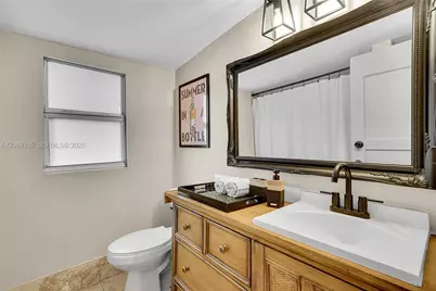 31 NE 53rd St, Miami, FL 33137 - Photo 24