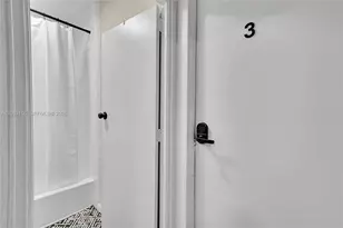 31 NE 53rd St, Miami, FL 33137 - Photo 14