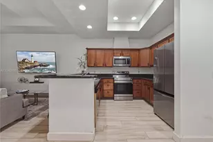 525 SW 18th Ave, Fort Lauderdale, FL 33312 - Photo 6