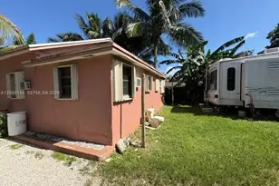 8044 NW 1st Pl, Miami, FL 33150 - Photo 10