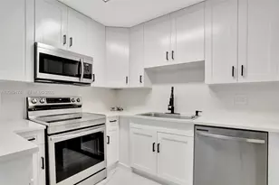 1220 NE 8th St, Pompano Beach, FL 33060 - Photo 24