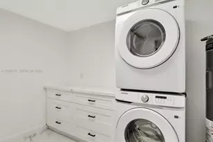 1220 NE 8th St, Pompano Beach, FL 33060 - Photo 16