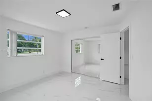 1220 NE 8th St, Pompano Beach, FL 33060 - Photo 24