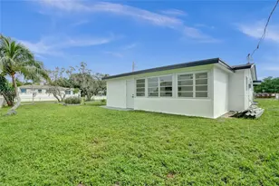 1220 NE 8th St, Pompano Beach, FL 33060 - Photo 70