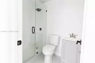1780 NW 73rd St, Miami, FL 33147 - Photo 12
