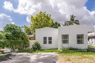460 NW 82nd Terrace, Miami, FL 33150 - Photo 2
