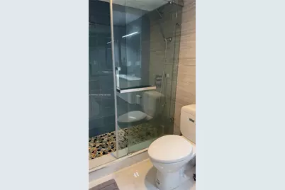 300 Bayview Dr #1102, Sunny Isles Beach, FL 33160 - Photo 16