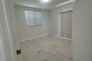 1860 NW 19th St, Miami, FL 33125 - Photo 14