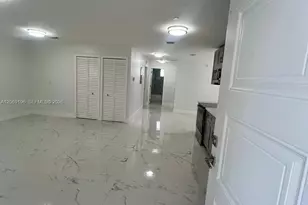 1860 NW 19th St, Miami, FL 33125 - Photo 2