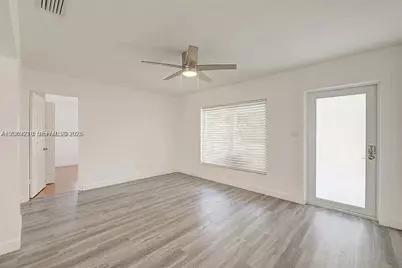 638 SW 5th Ave, Fort Lauderdale, FL 33315 - Photo 12