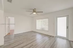 638 SW 5th Ave, Fort Lauderdale, FL 33315 - Photo 12