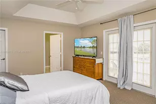 1647 Hawthorne Pl, Wellington, FL 33414 - Photo 6
