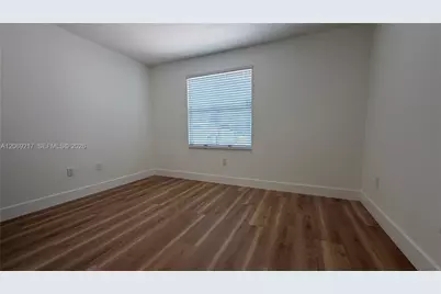 19089 NW 23rd Ct, Pembroke Pines, FL 33029 - Photo 8