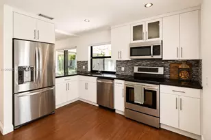 13508 SW 108th St Cir N, Miami, FL 33186 - Photo 8