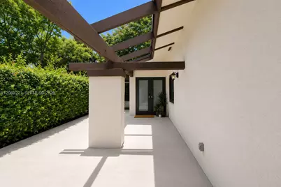 13508 SW 108th St Cir N, Miami, FL 33186 - Photo 2