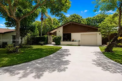 13508 SW 108th St Cir N, Miami, FL 33186 - Photo 32